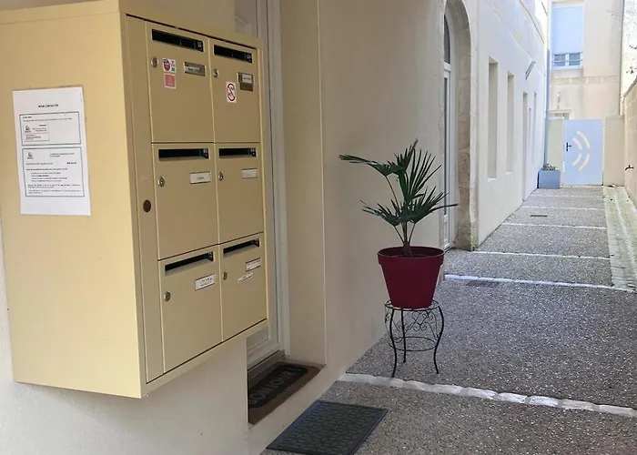 Centre Meuble De Tourisme Classe 2 Etoiles Rochefort (Charente-Maritime)